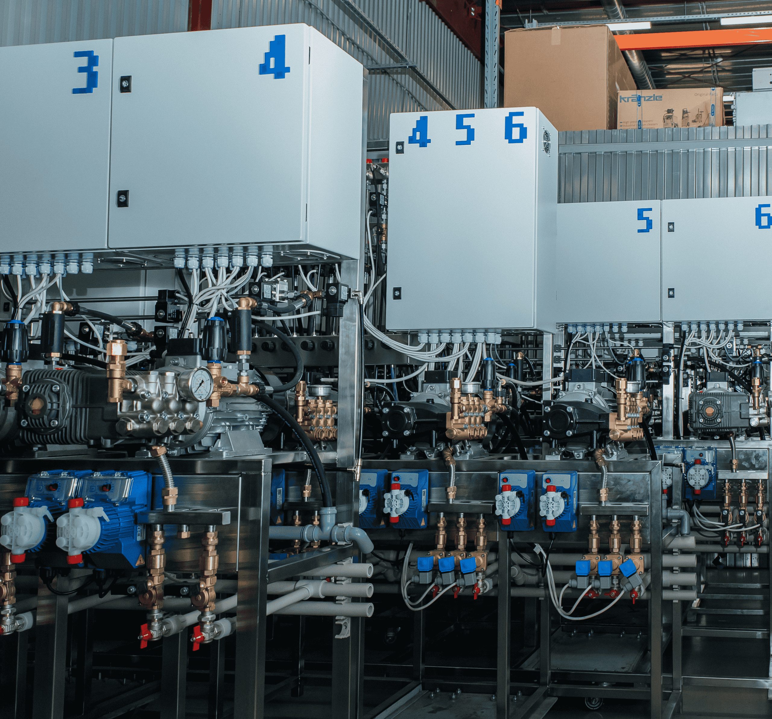 Produsen peralatan self car wash profesional dengan teknologi pompa tekanan tinggi di Indonesia.